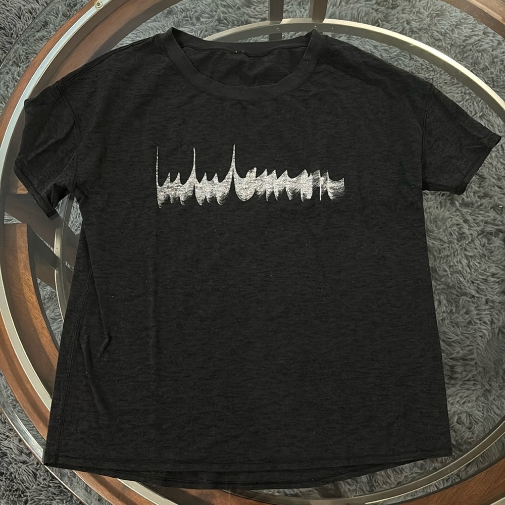 Lululemon shirt